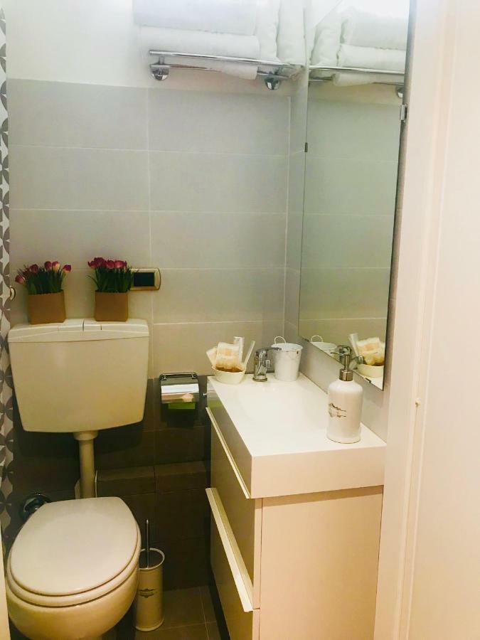 Hotel Maison Dis Raffaella Řím Exteriér fotografie
